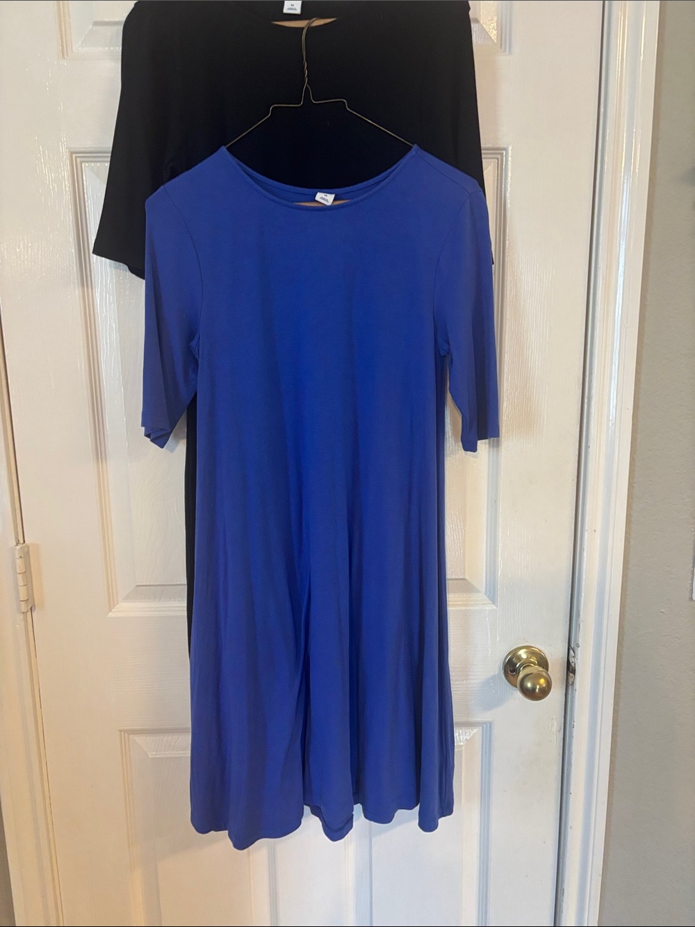 2 Casual Old Navy Dresses w Elbow sleeves XS